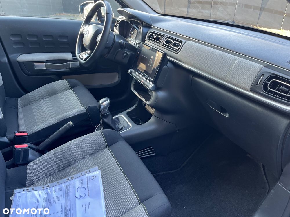 Citroën C3 1.2 PureTech Exclusive - 17