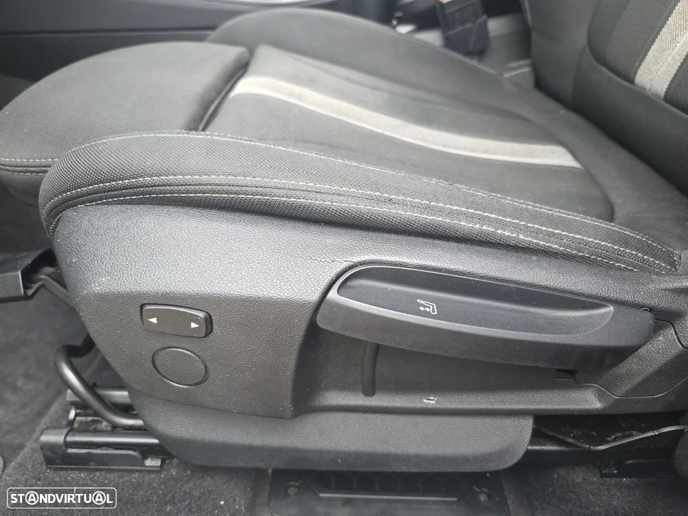 BMW 216 Active Tourer d Line Sport - 8