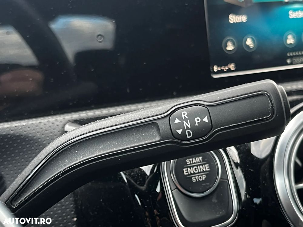 Mercedes-Benz A 250 e 8G-DCT - 17