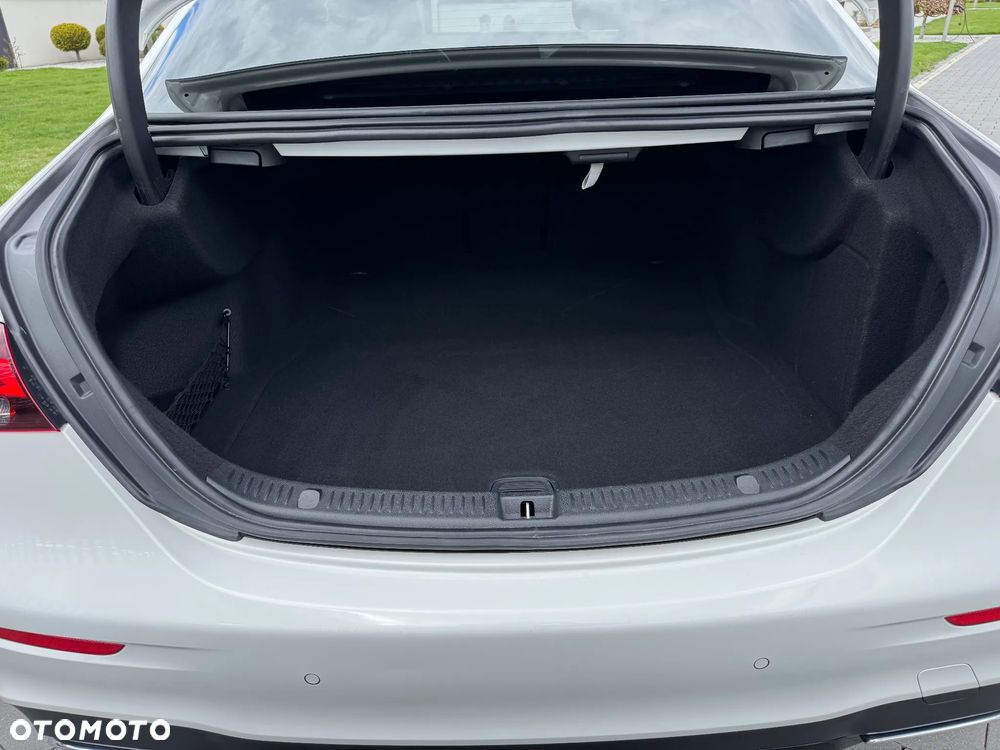 Mercedes-Benz Klasa E 220 d 4-Matic AMG - 34