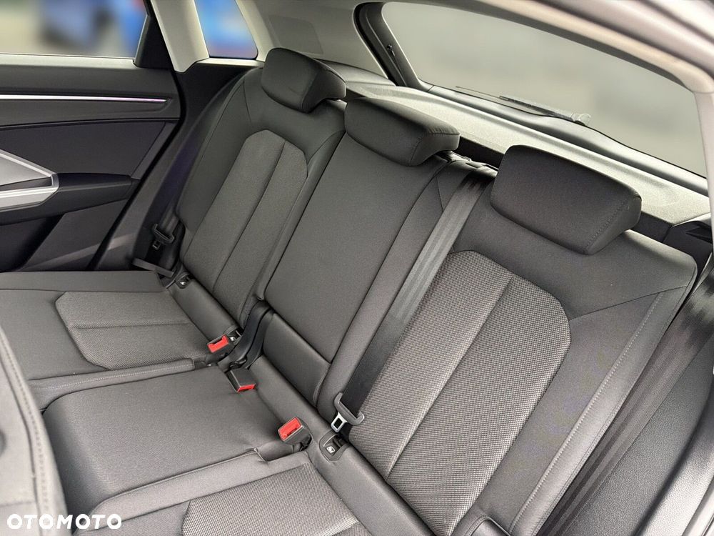 Audi Q3 - 13