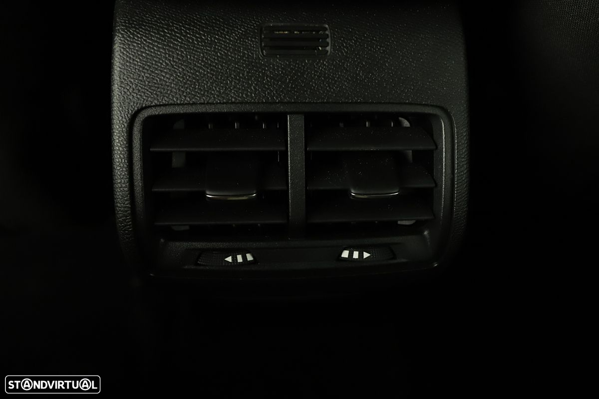 Citroën C4 1.2 PureTech Plus EAT8 - 22