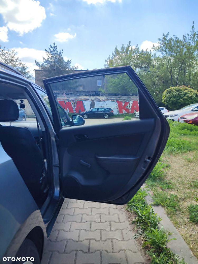Hyundai i30 1.6 CRDi Base - 5