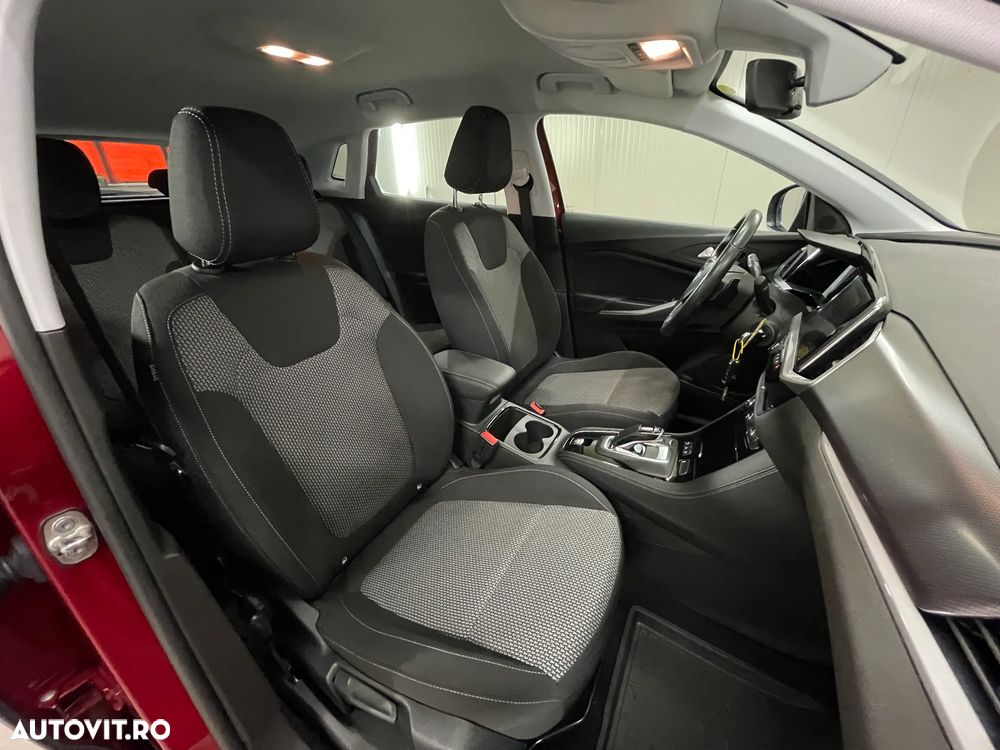Opel Grandland X 1.2 Turbo START/STOP AT8 GLX - 11