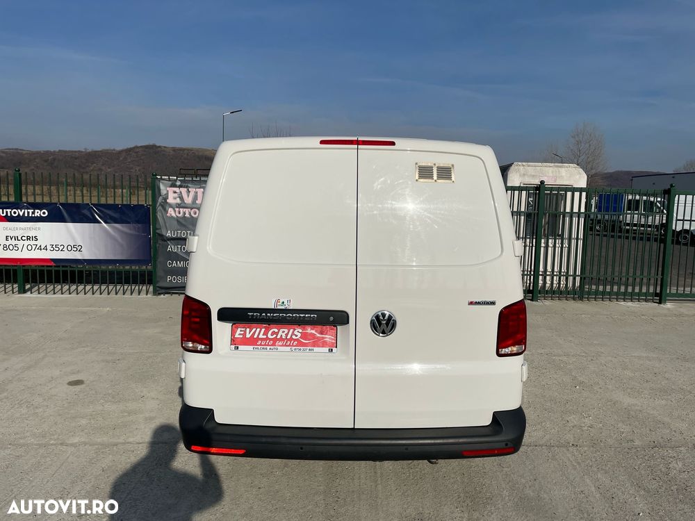Volkswagen Transporter 4MOTION LUNG - 11