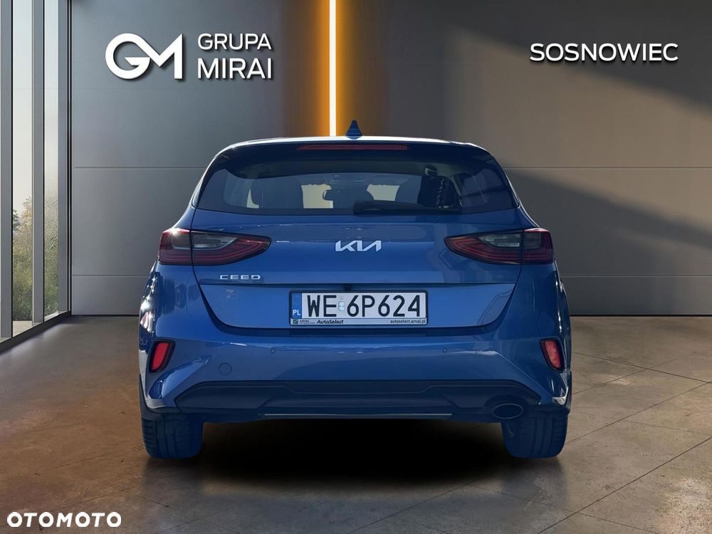 Kia Ceed 2022 photo 4