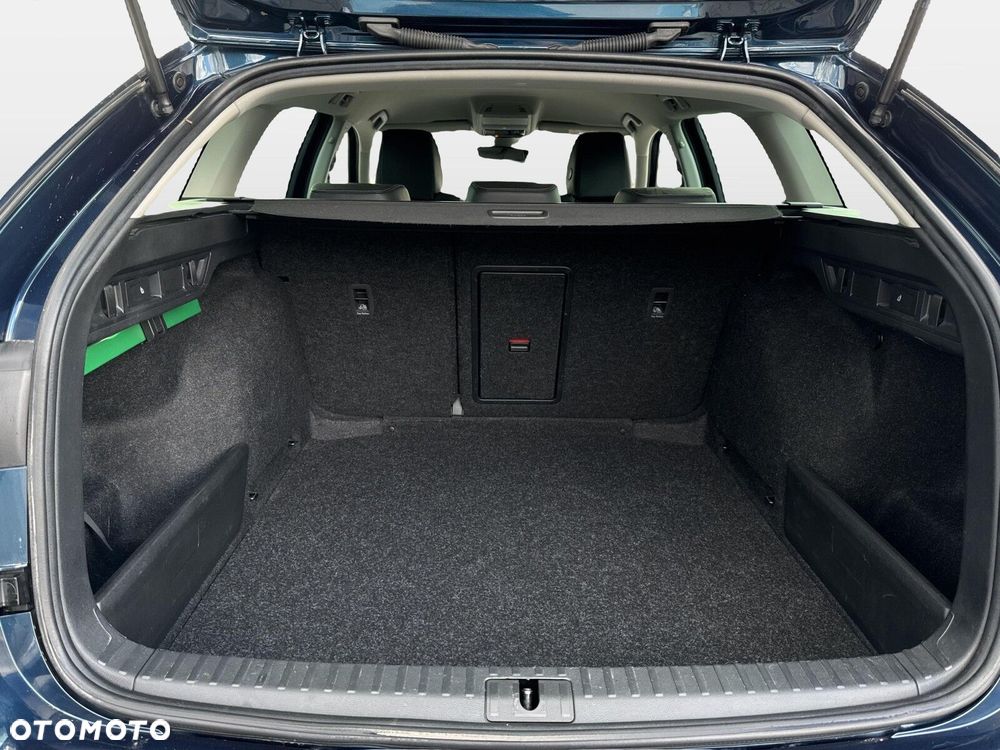 Skoda Octavia 1.5 TSI e-Tec Style DSG - 27
