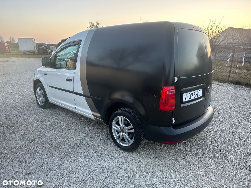 Volkswagen Caddy - 3