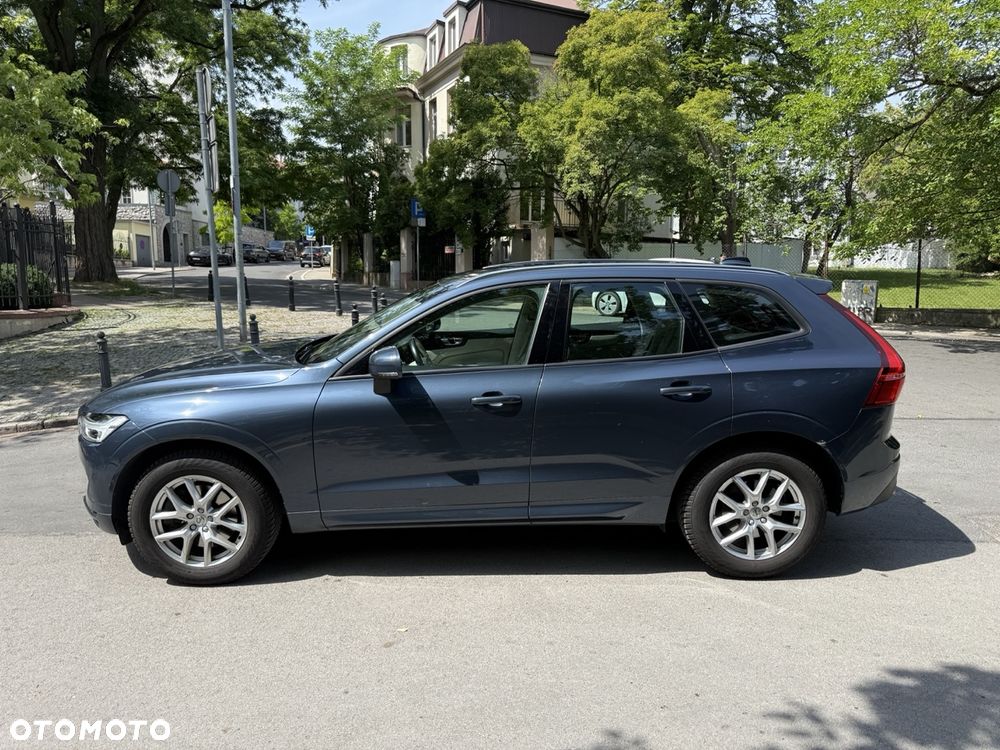 Volvo XC 60 D4 AWD Momentum - 2