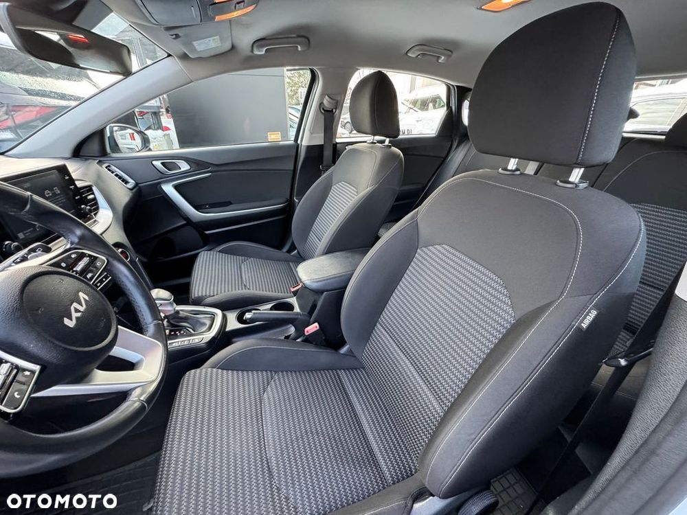 Kia Ceed 1.5 T-GDI M DCT - 10