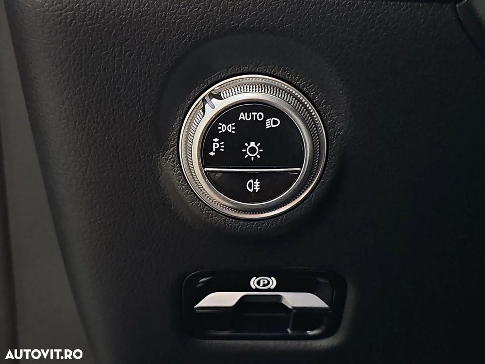 Mercedes-Benz C - 16