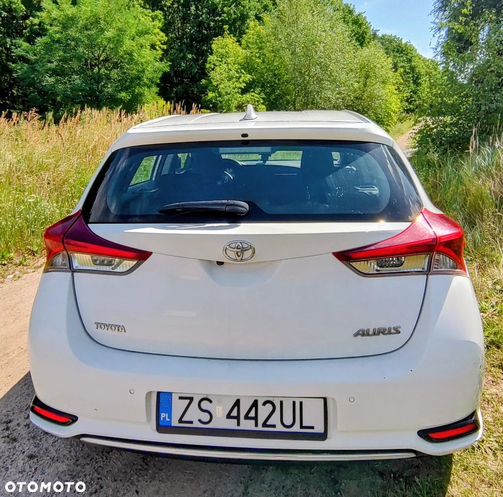Toyota Auris 1.33 VVT-i Premium - 5