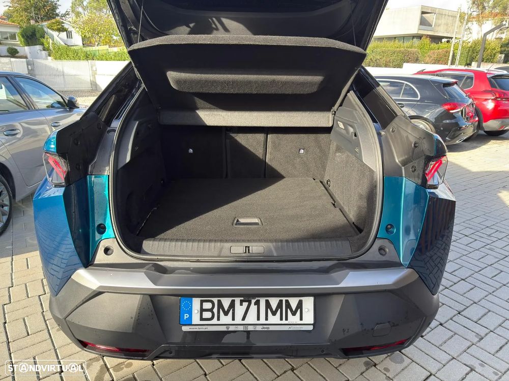 Peugeot 3008 1.2 Hybrid GT e-DCS6 - 18