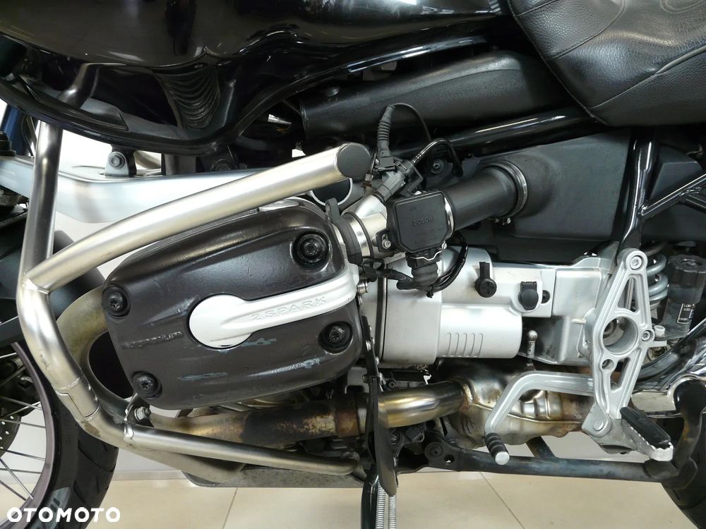 BMW R - 9