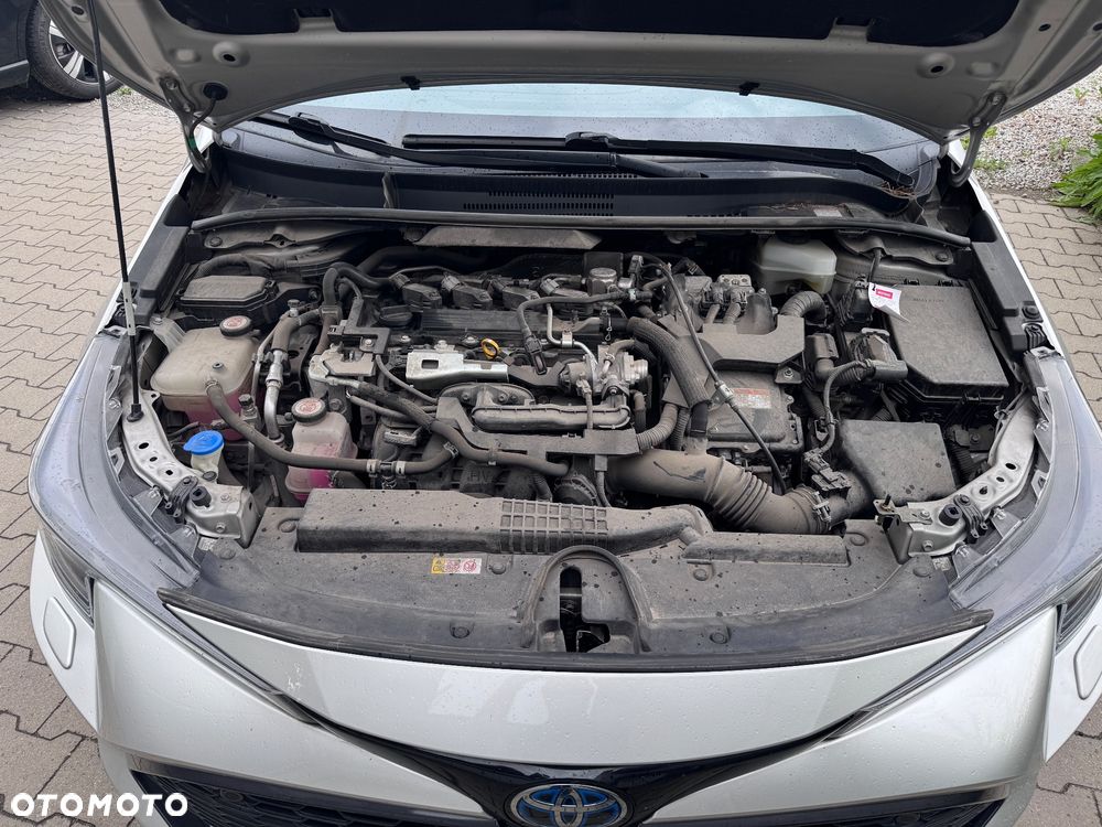 Toyota Corolla 2.0 Hybrid Comfort - 17