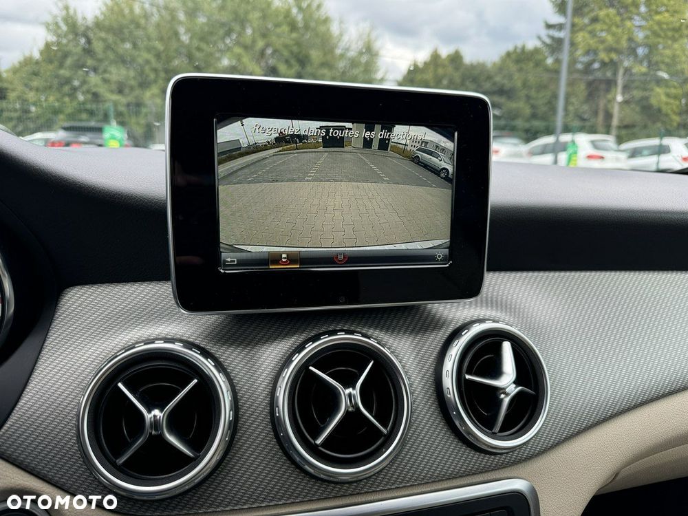 Mercedes-Benz GLA 180 (CDI) d - 28