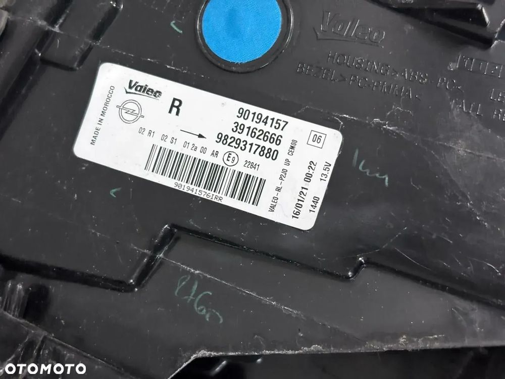 OPEL CORSA F LAMPA TYLNA LED PRAWY/LEWY TYŁ 9829317980 9829317880 EUROPA - 9