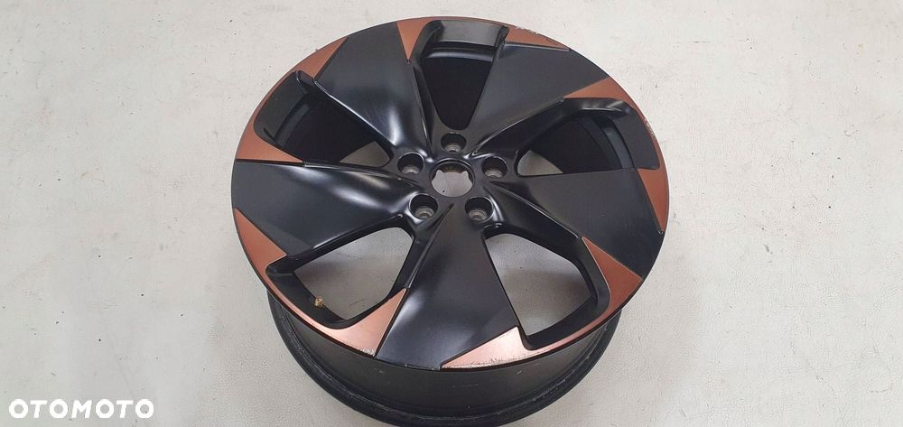 felga aluminiowa cupra born 7.5x19" et50 5x112 10e601025j - 1