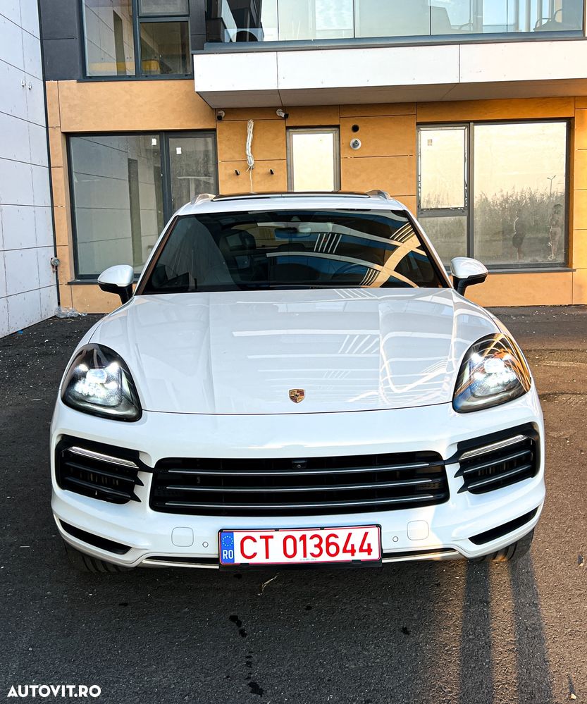 Porsche Cayenne - 5