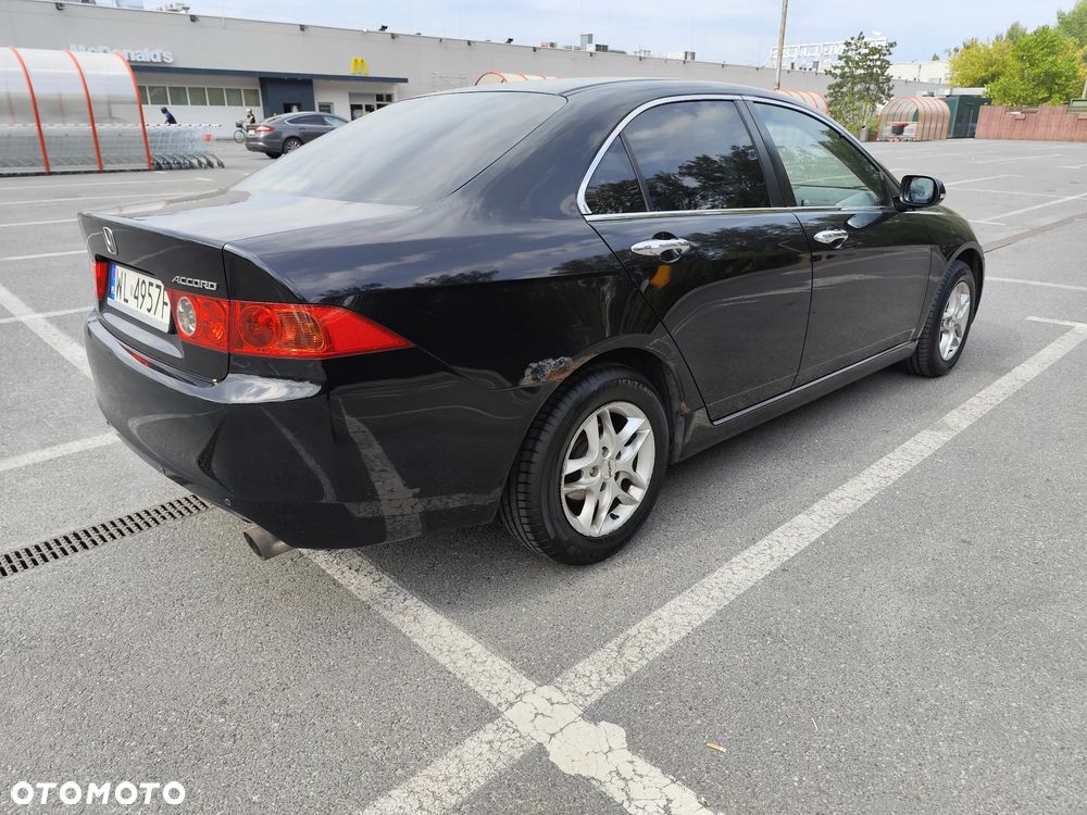 Honda Accord 2.0 Comfort - 8