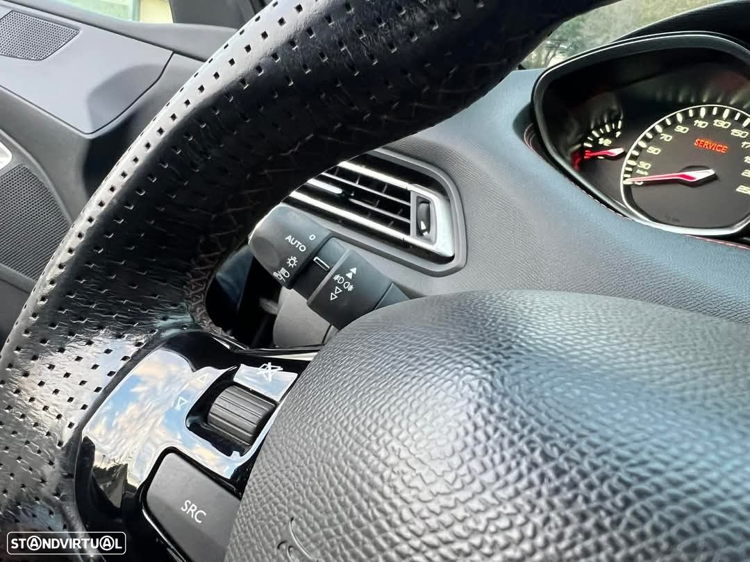 Peugeot 308 SW 1.2 PureTech GT Line EAT6 - 21