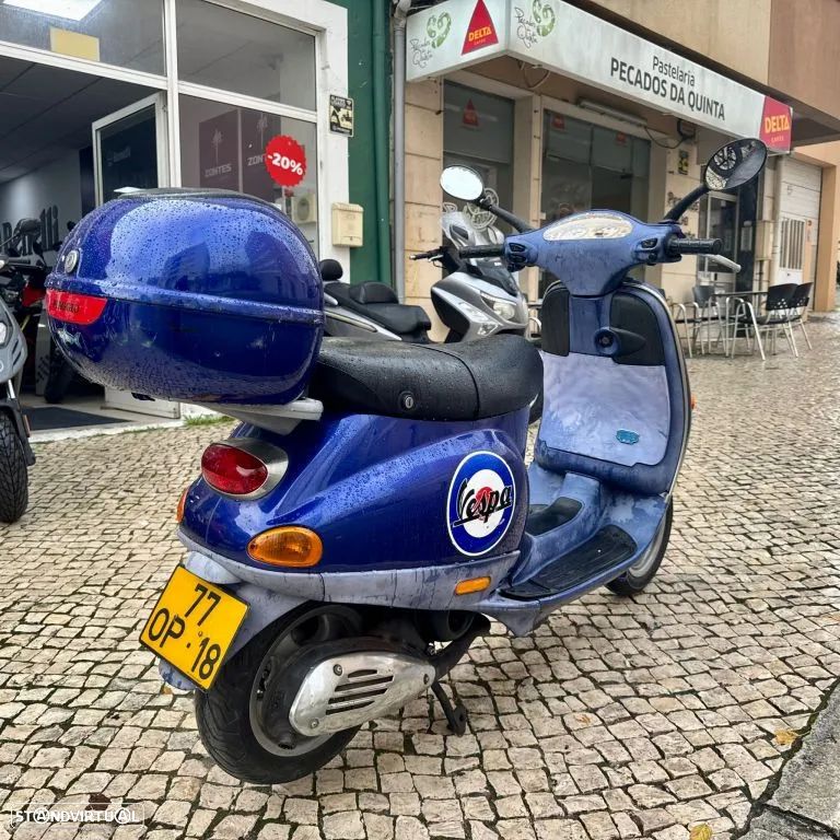 Piaggio Vespa 50 ETZ - 22