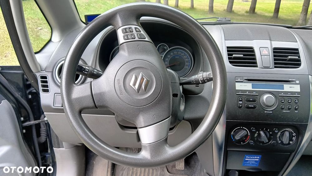 Suzuki SX4 1.6 Comfort - 5