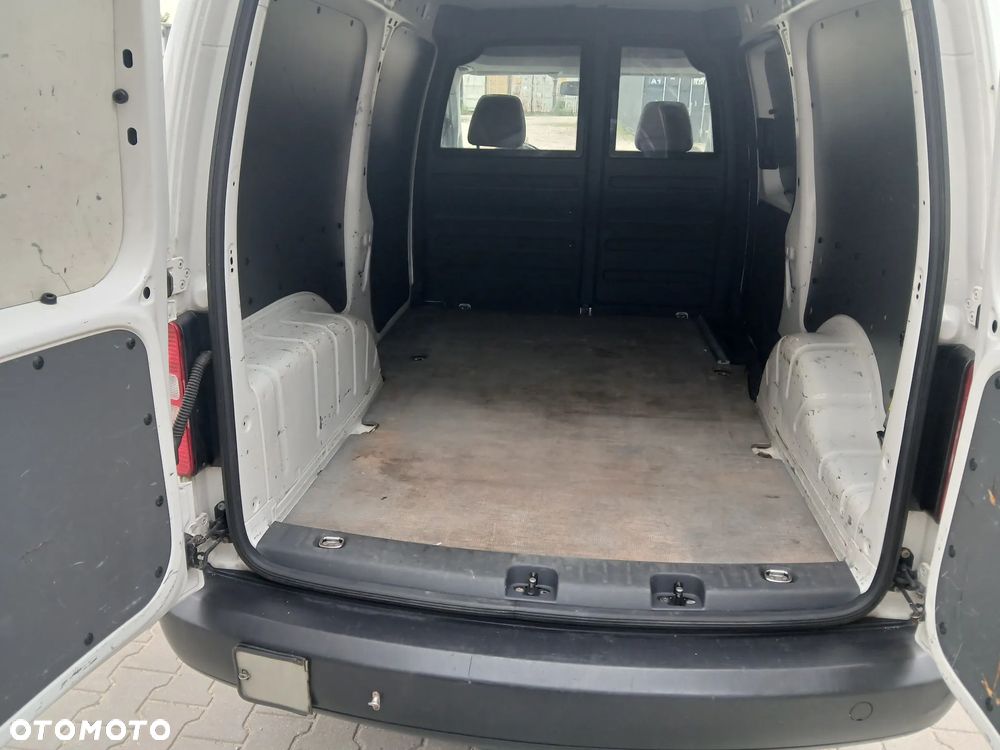 Volkswagen Caddy - 10