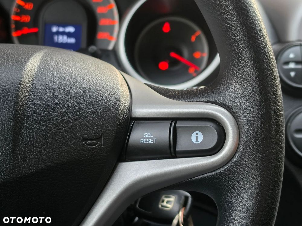 Honda Jazz 1.4 i-VTEC Exclusive - 32
