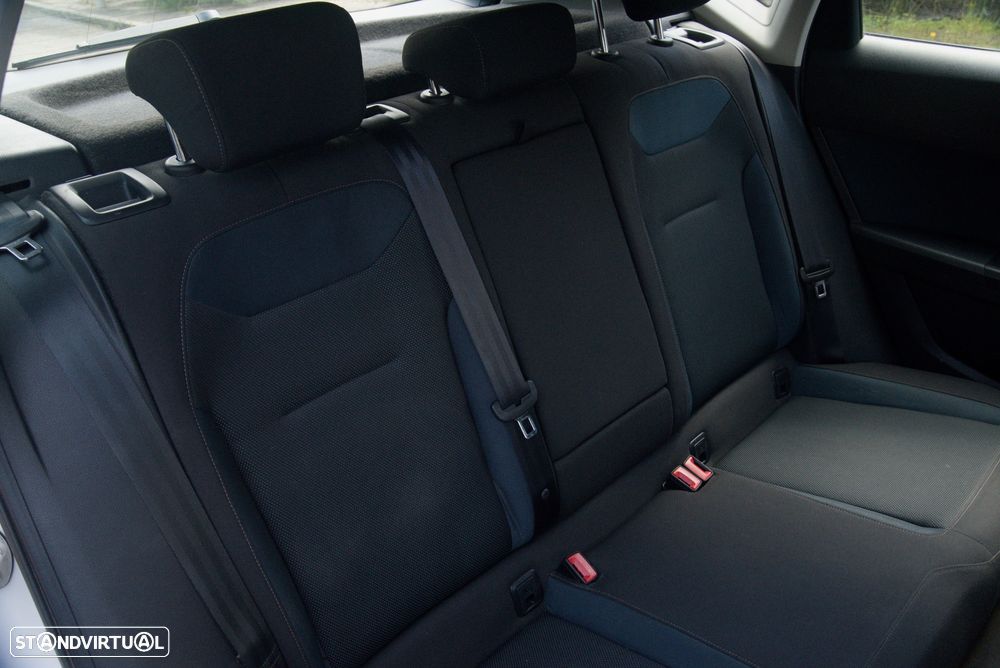 SEAT Ateca 1.6 TDI ECOMOTIVE Reference - 9