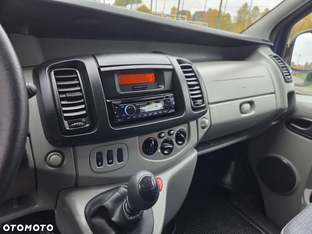 Renault Trafic - 27