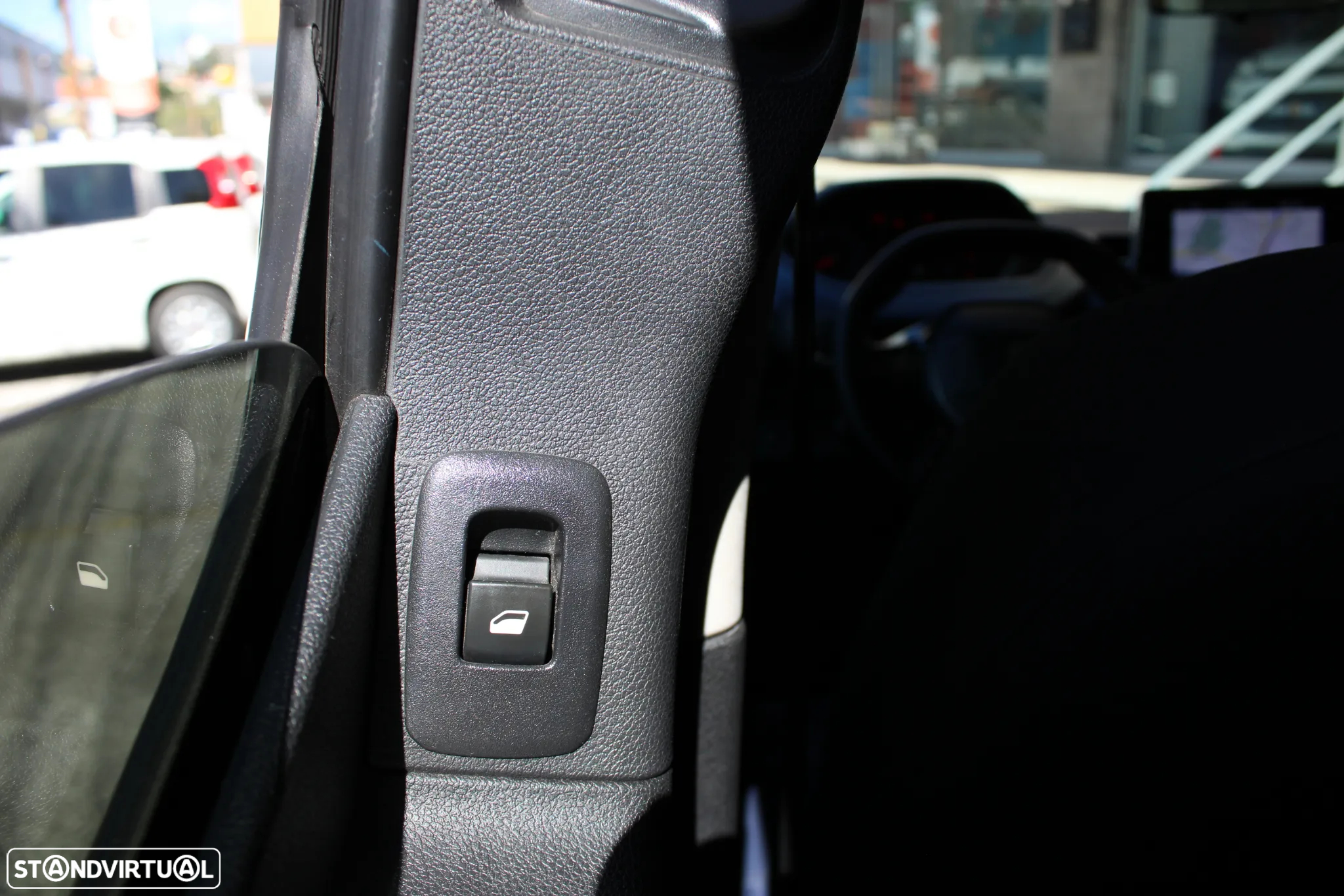 Peugeot Rifter 1.5 BlueHDi Longa Allure Pack 7L - 37