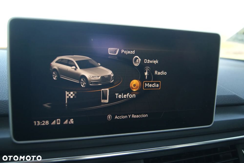 Audi A4 Avant 2.0 TDI ultra S tronic sport - 30