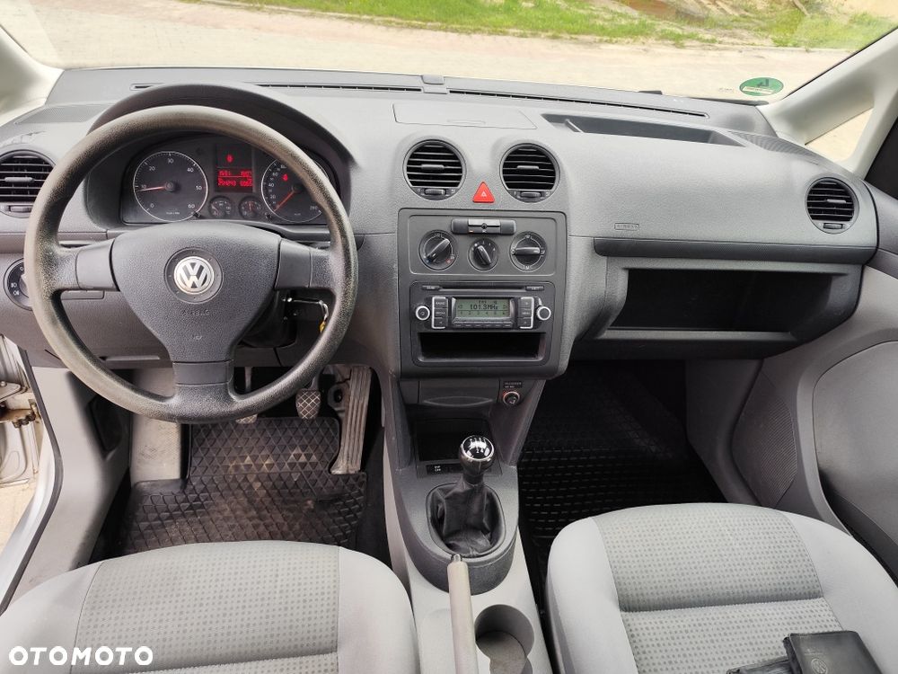 Volkswagen Caddy - 5