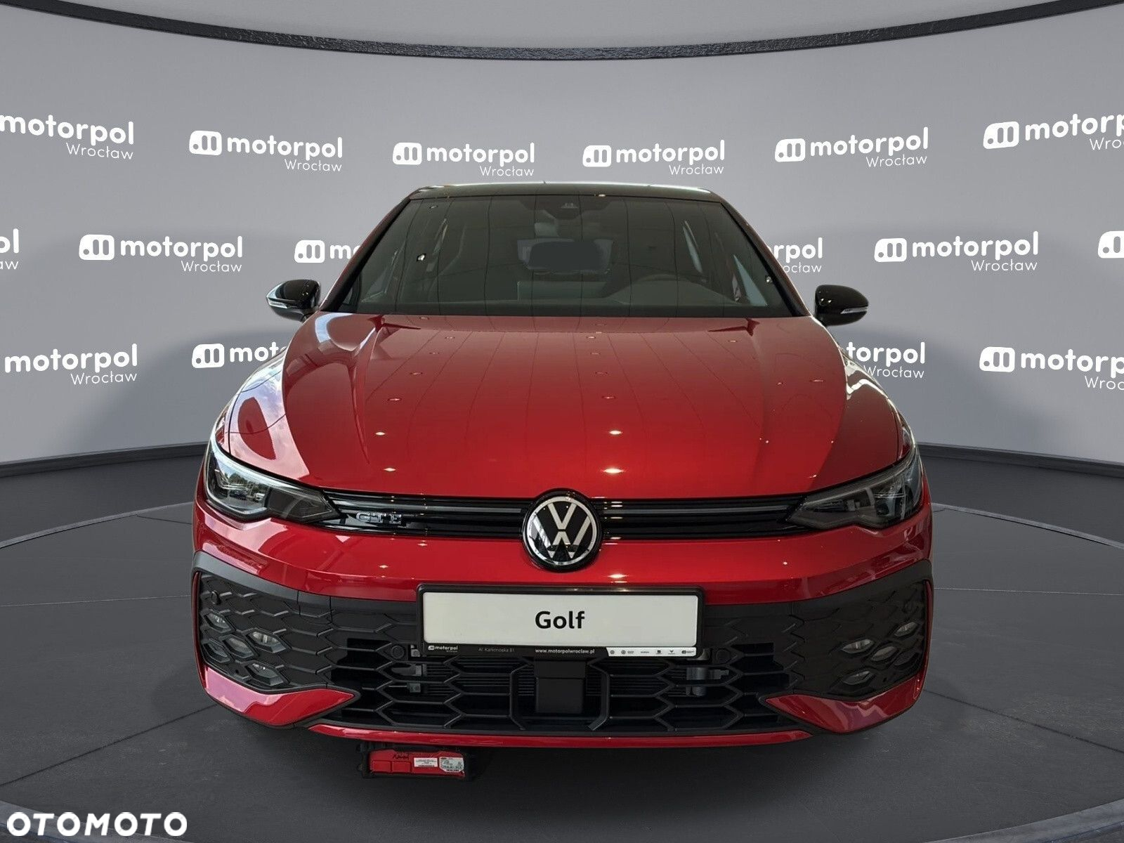 Volkswagen Golf - 2