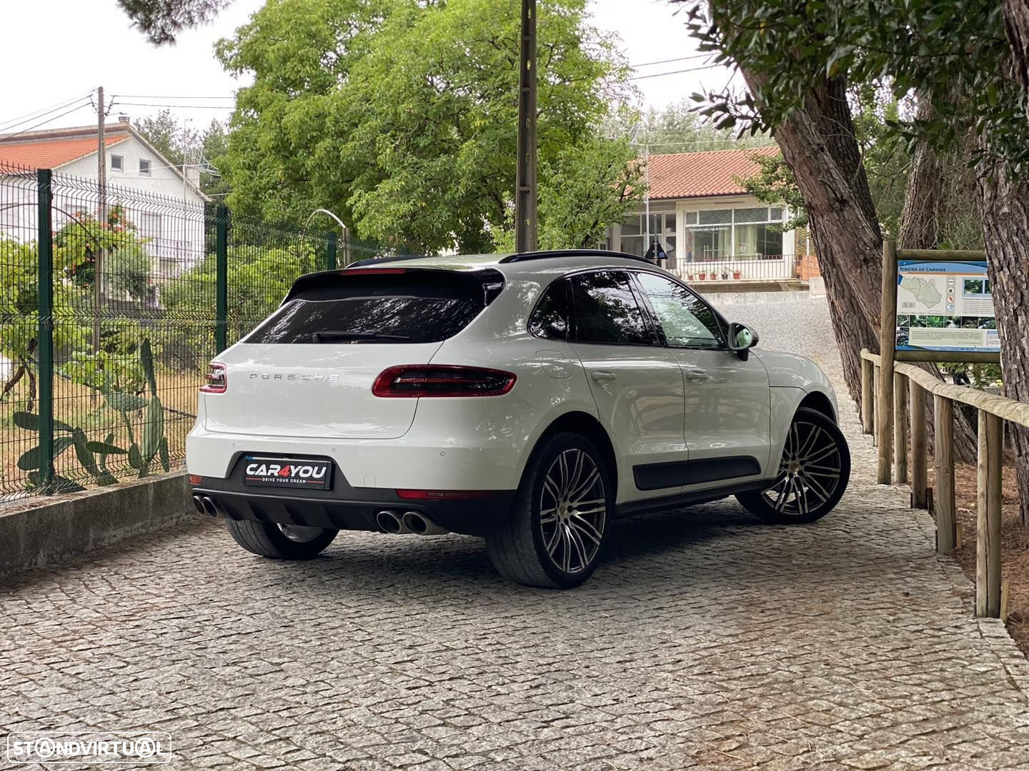 Porsche Macan S - 12