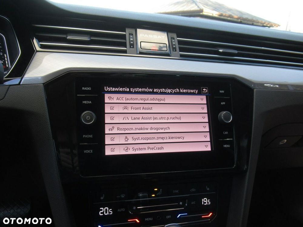 Volkswagen Passat 2.0 TDI EVO Business DSG - 22