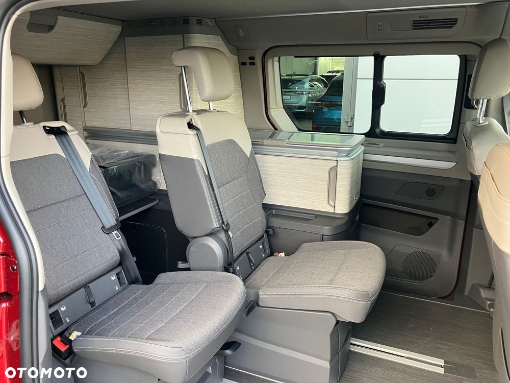Volkswagen california Nowa California Ocean silnik: 2,0 l TDI SCR 150 KM / skrzynia biegów: 7-biegowa DSG rozstaw osi: 3124 mm - 30