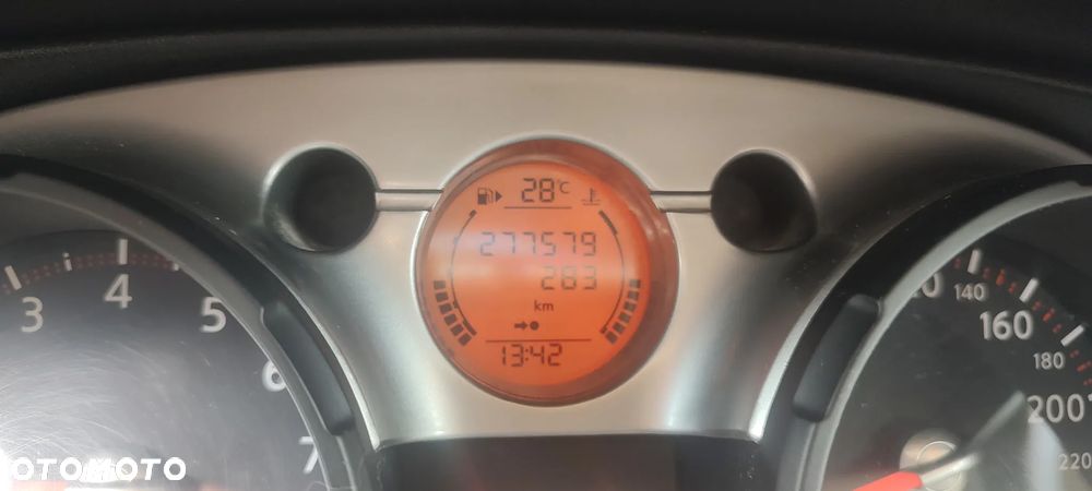 Nissan Qashqai 2.0 4x4 Tekna - 18