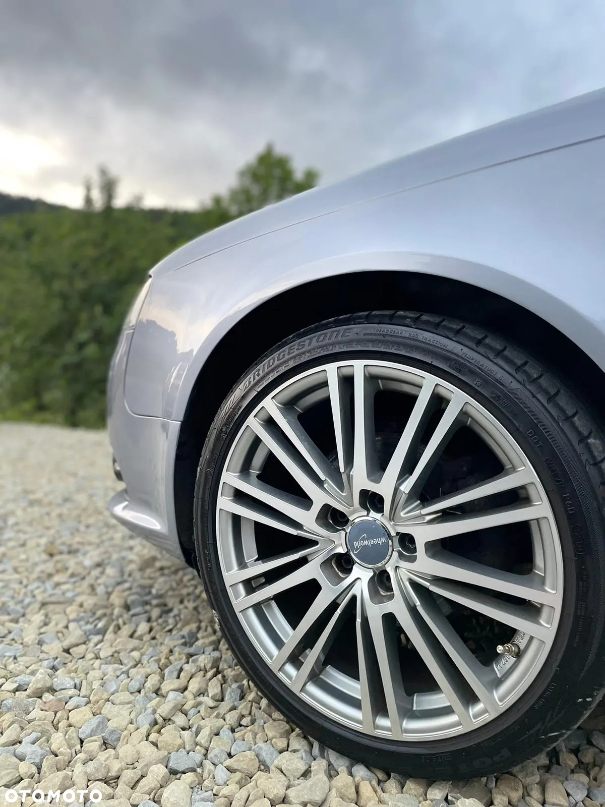 Audi A4 Avant - 11