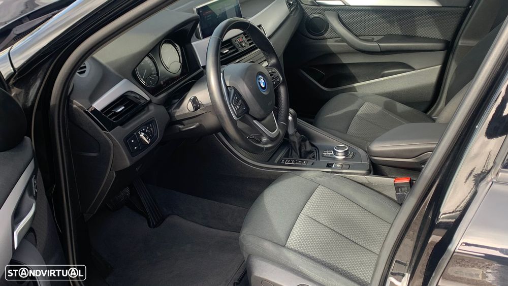 BMW X1 xDrive25e Advantage - 6