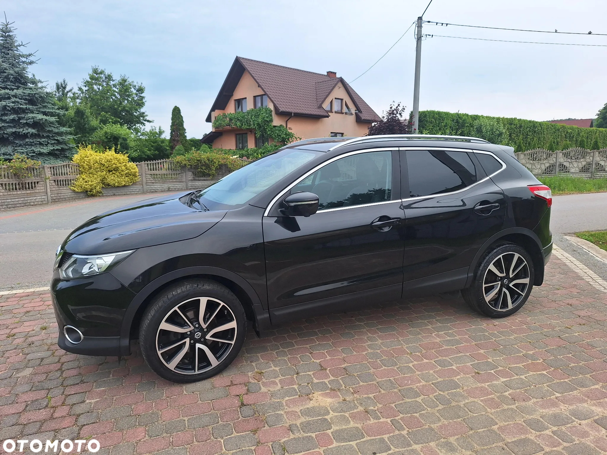 Nissan Qashqai - 4
