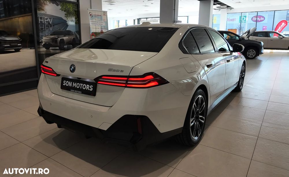 BMW Seria 5 530e xDrive AT PHEV - 7