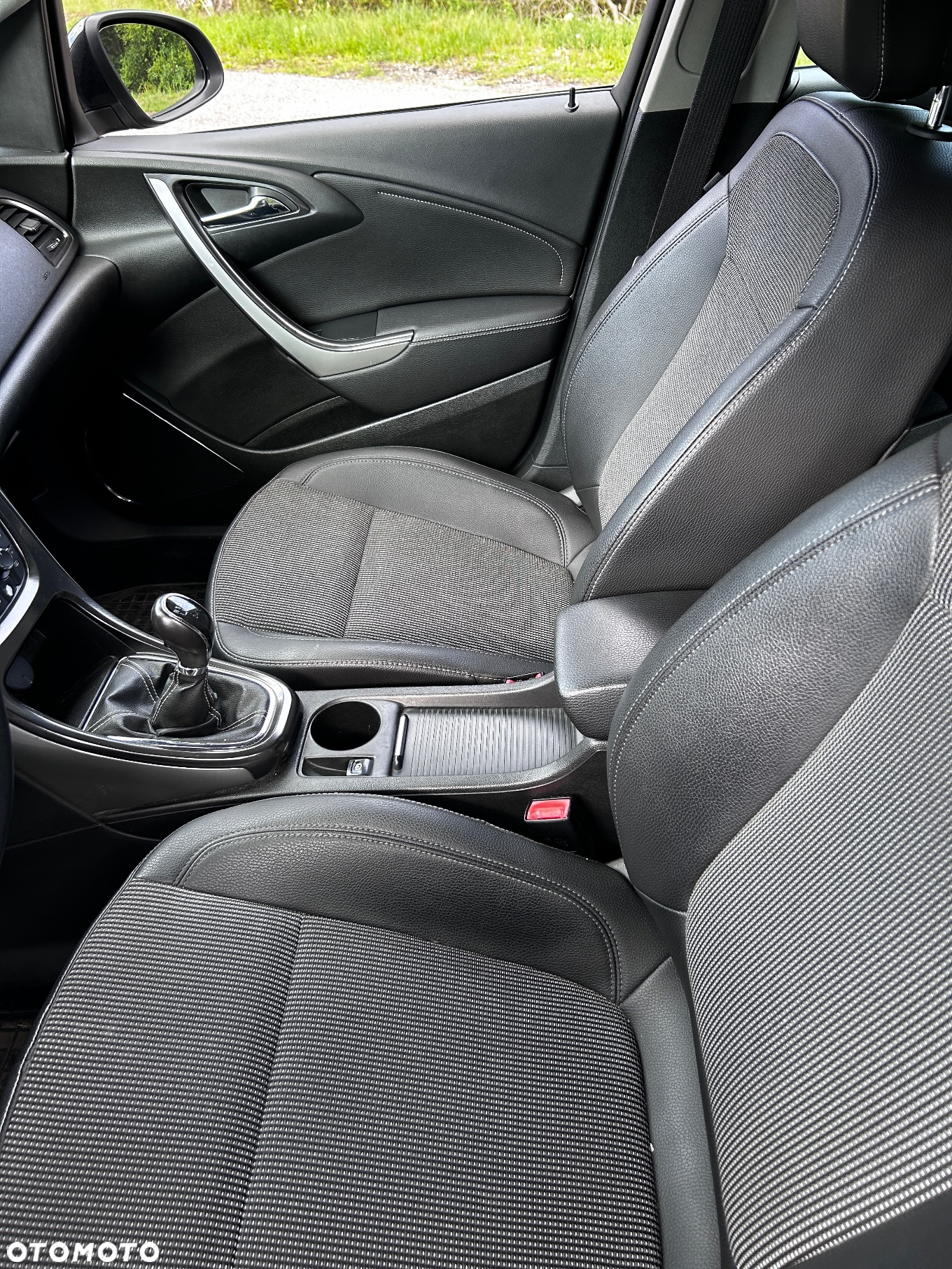 Opel Astra IV 1.7 CDTI Cosmo - 12