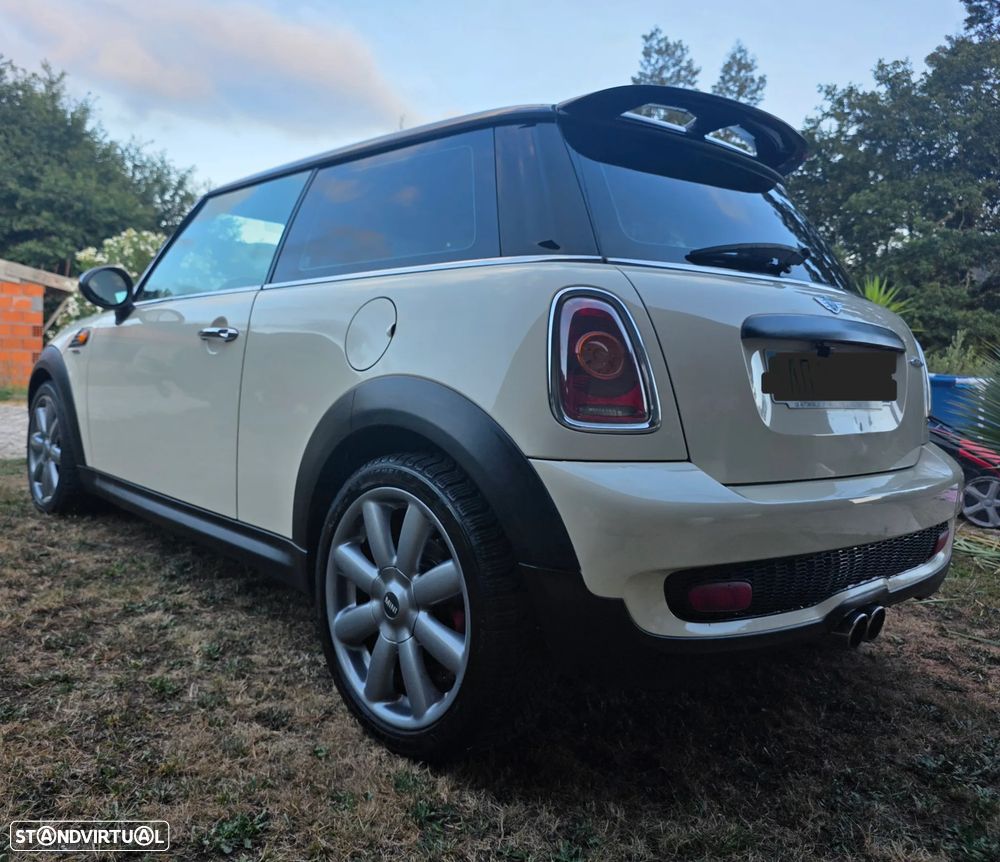 MINI 3 Portas Cooper D - 10
