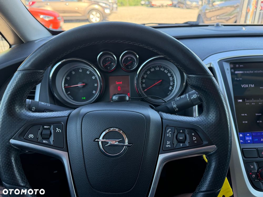 Opel Astra 1.4 T Cosmo S&S EU6 - 18