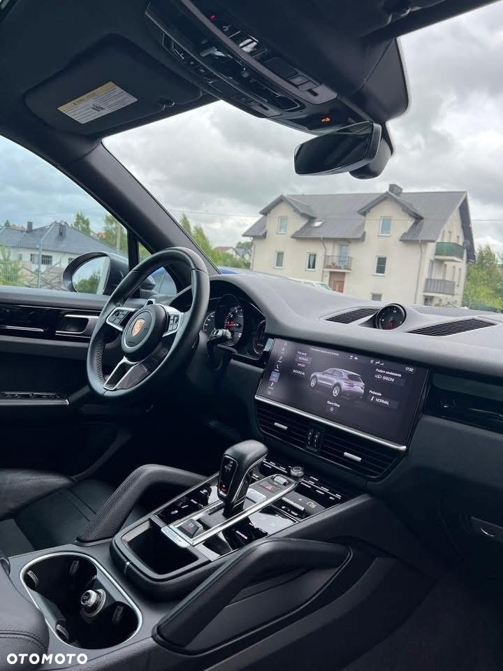 Porsche Cayenne S - 6