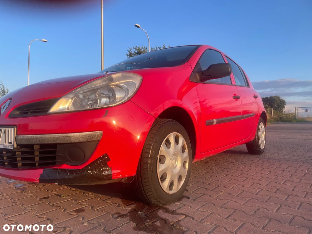 Renault Clio 1.2 16V Wind - 19