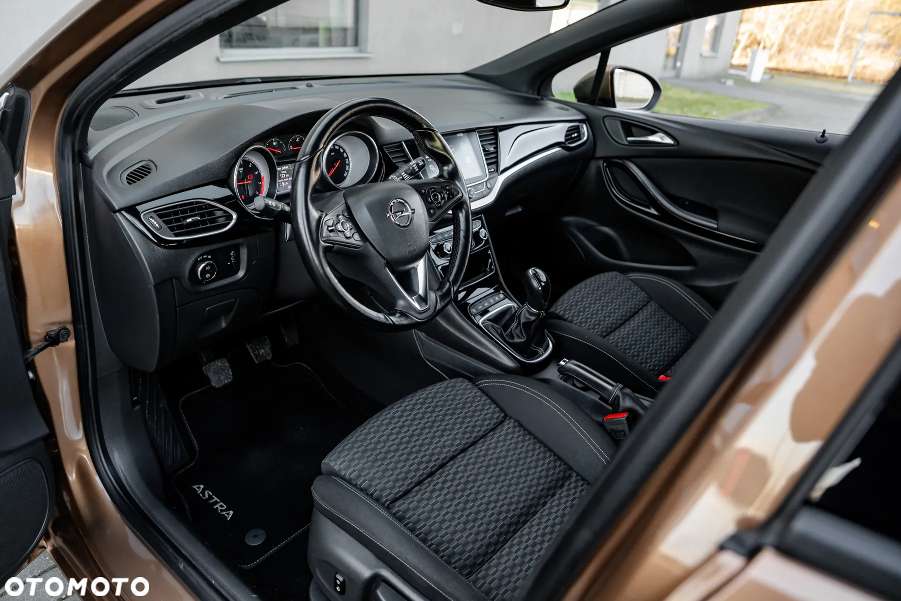 Opel Astra 1.4 Turbo Edition - 16
