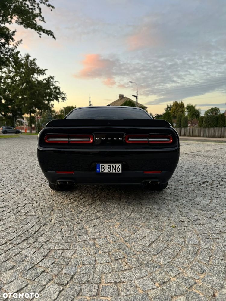 Dodge Challenger Automatik SXT Plus - 8